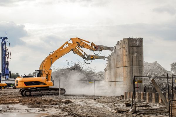 Silo Demolition in Pleasant Grove