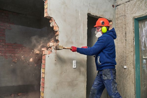 Concrete Wall Demolition in Pleasant Grove